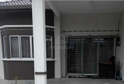 Bilik di rumah Semi-D (non sharing) 1