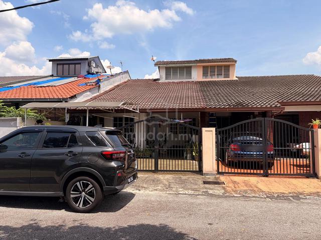 Renovated single-storey home in Lorong Datuk Sulaiman TTDI KL 1