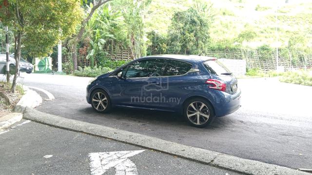 2013 Peugeot 208 1.6 VTI ALLURE (A) - 2