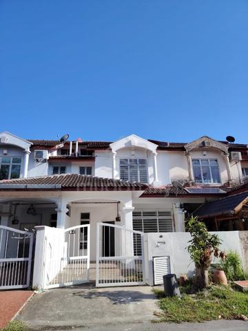 Well Maintain Intermediate Terrace - Kota Warisan, Sepang 1