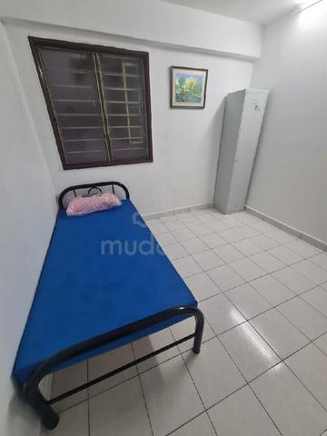 Room For Rent 1