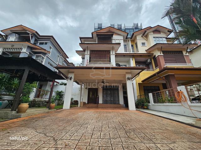 Belakang I-City, Spacious 2.5 Storey Semi D Seksyen 7 Shah Alam 1