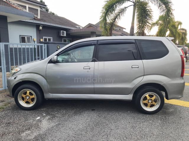 Toyota AVANZA 1.3  (M) - 5