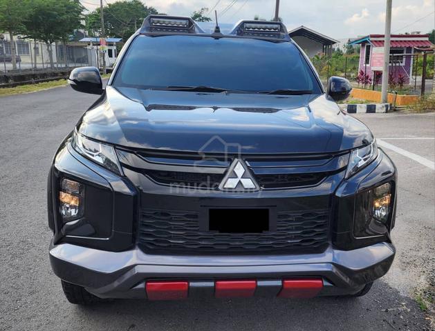 2023 Mitsubishi TRITON 2.4 PHANTOM PLUS MY19 L200 - 1