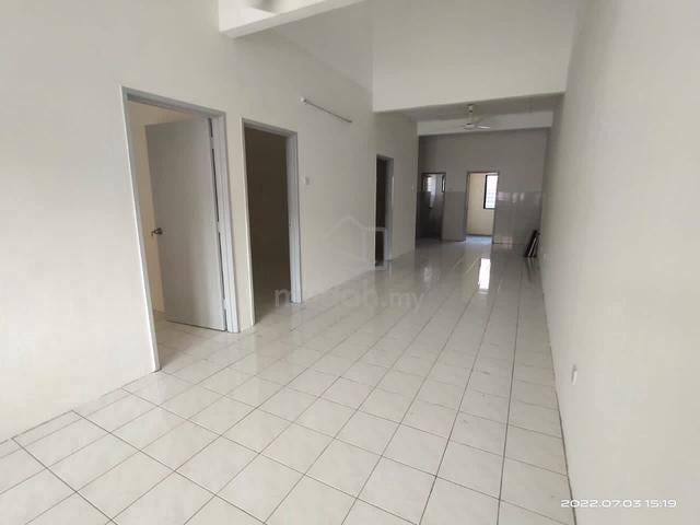 1 Storey Lep Lestari Putra Permai Kota Perdana Equine Seri Kembangan 1