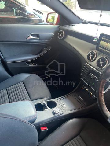 2015 Mercedes Benz GLA-CLASS 1.6 GLA180 (A) - 2