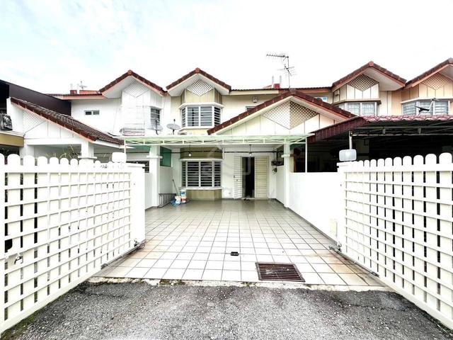 FULLY RENOVATED Double Storey Terrace Taman Putra Prima, Puchong 1