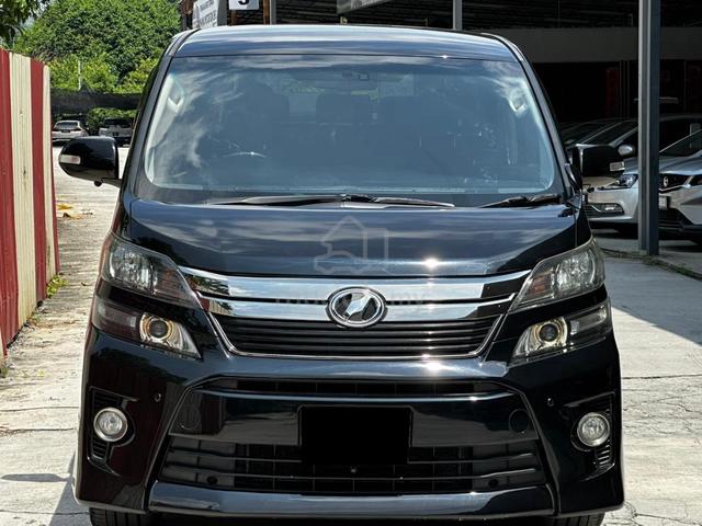 2013 Toyota VELLFIRE 2.4 Z GOLDEN EYES FACELIFT - 2