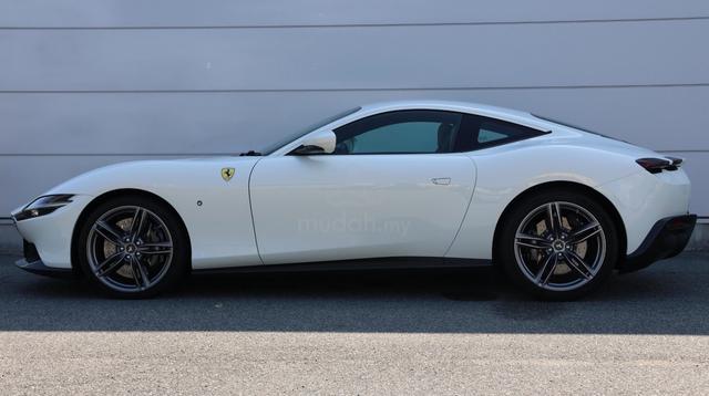2021 Ferrari Roma V8 MEGA SPEC / APPROVED CAR - 3