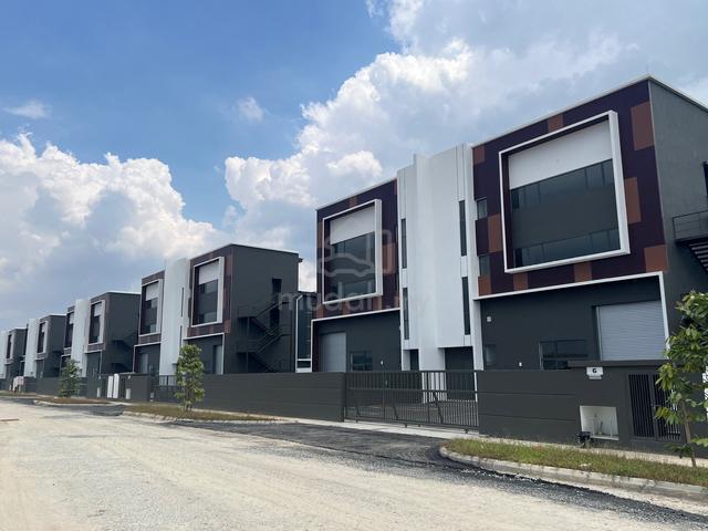 2.5Sty Semi D,LBS Central Hub,Eco Business Park V,Puncak Alam 1