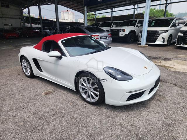 2022 Porsche 718 Boxster Red Roof Red Leather Seat - 1