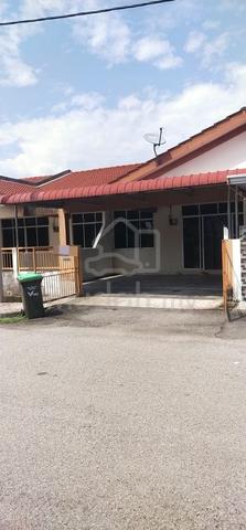 Teres setingkat Taman Desa Cinta Sayang Sungai Karangan,Padang Serai 1