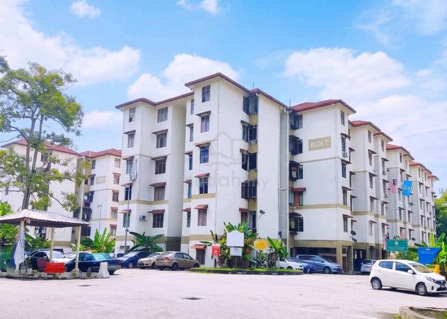 Apartment Seri Cempaka 1
