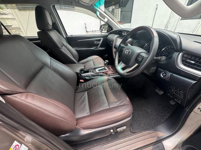 2016 Toyota FORTUNER 2.7 V SRZ (A) 4 Door - 5