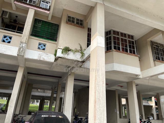 Apartment Tanjung Puteri Resort 1