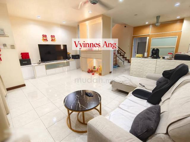 2.5-Storey Terrace House for Sale | Taman Teratai, Butterworth 1