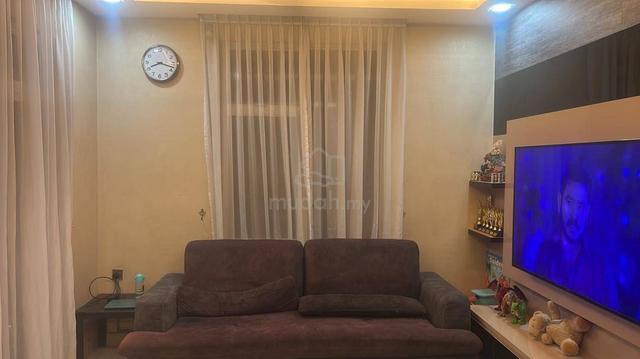 M Condominium @ Larkin 1