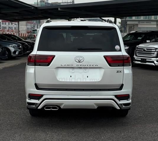 TOYOTA LAND CRUISER ZX LC300 2.5L (UNREGiSTERED) - 4