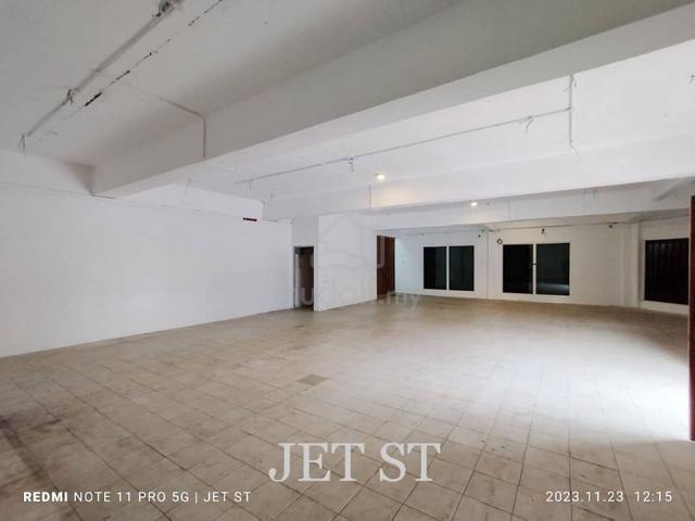 Klang Jaya-Double Storey Corner Shop Lot For Rent 1