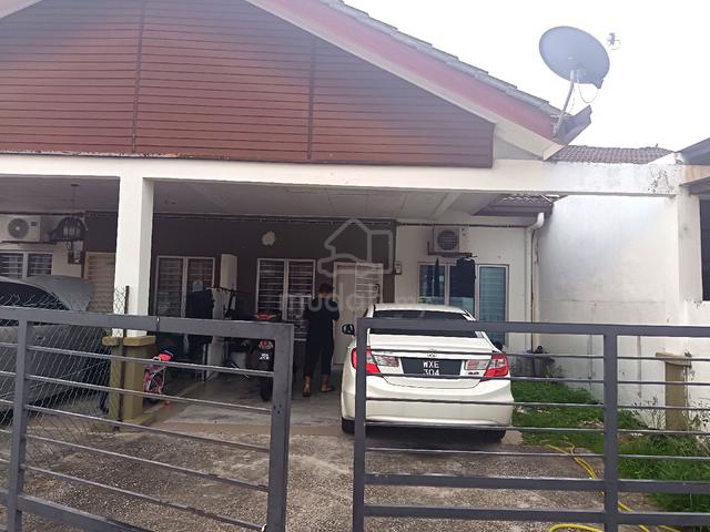 Direct Owner Taman Ixora, Bandar Baru Salak Tinggi Sepang 1