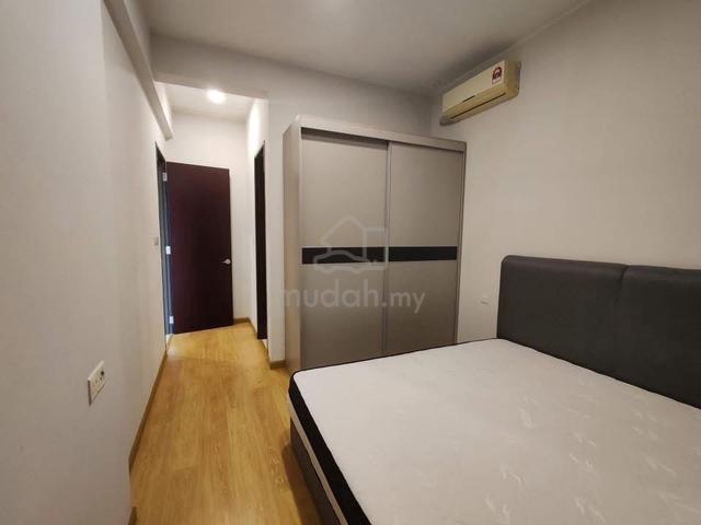 Bay Laurel @ Country Garden Danga Bay 4