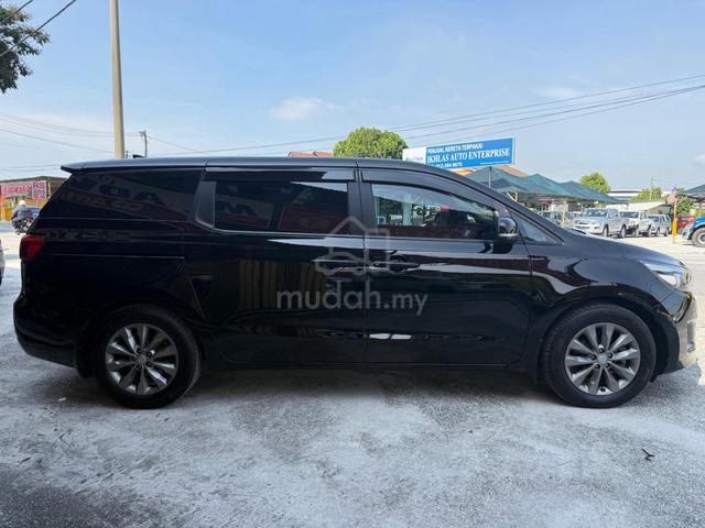 2017 Kia GRAND CARNIVAL 2.2 D YP (A) LOAN KEDAI - 5