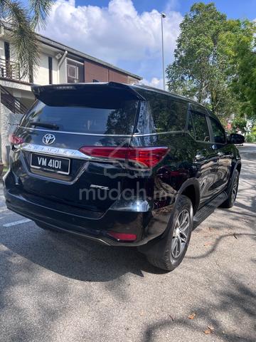 2017 Toyota FORTUNER 2.7 SRZ 4X4 2TR-FE (A) - 4