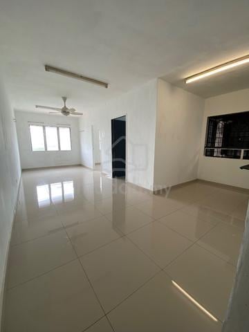 Apartment Lestari (Damansara Damai) 1
