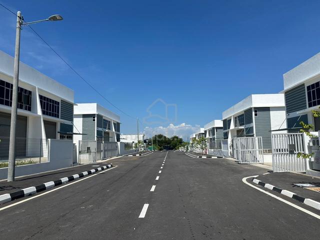 1.5 Semi-D Light Taman Industrial Waja Kulim Factory For Rent 1