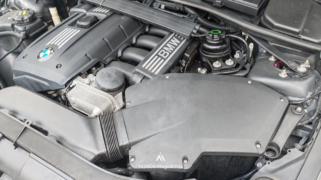 2008 BMW 3 Series 2.5 (CBU) E93 (A) - 4