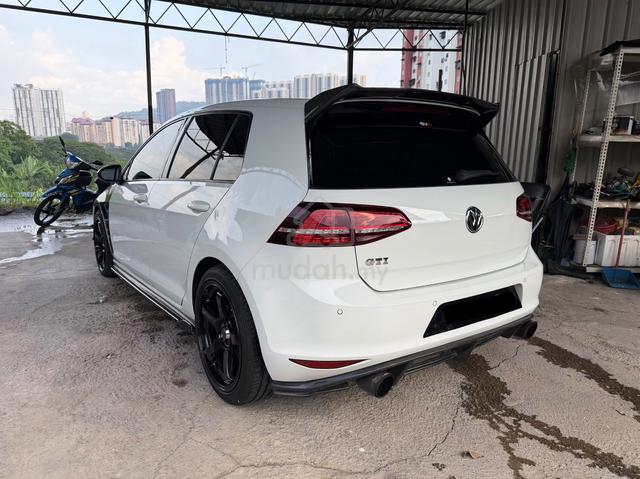 2017 Volkswagen GOLF 2.0 GTi (A) - 5