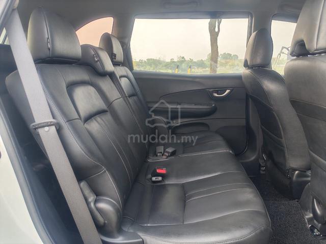 2018 Honda BR-V 1.5 V 1Y-WARRANTY F/SERVICE 1 OWR - 4
