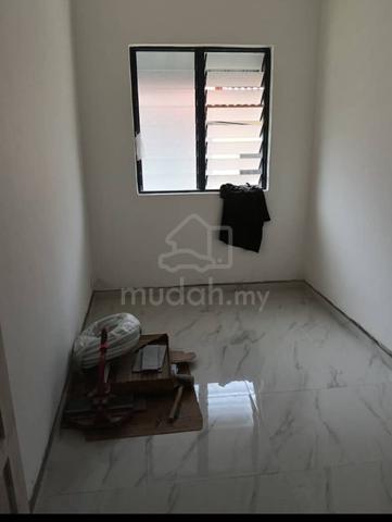 Skudai Taman Bukit Mewah Jalan Mewah Ria L.M.Cost Double Storey House 4