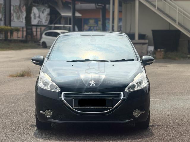‼️2015 Peugeot 208 1.6‼️ - 3