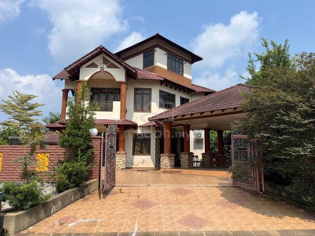 [60% BELOW MV] 2.5 Storey Banglo, Ozana Villas, Bukit Katil, Melaka 1