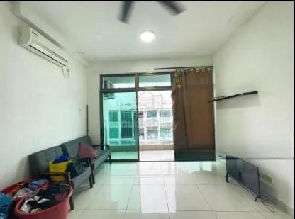 Parc Regency 1