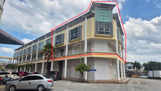 Wong Ah Jang / Jalan Penjara 1st & 2nd Flr Shop Corner & Inter Lot For 1