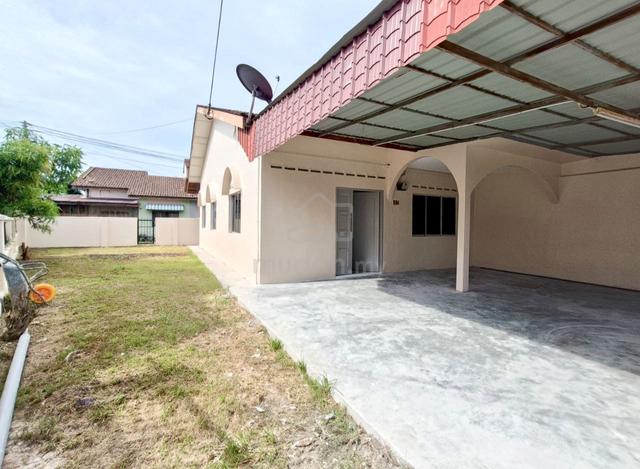 [HOT AREA] Teres Setingkat END LOT, Taman Merdeka, Batu Berendam 1
