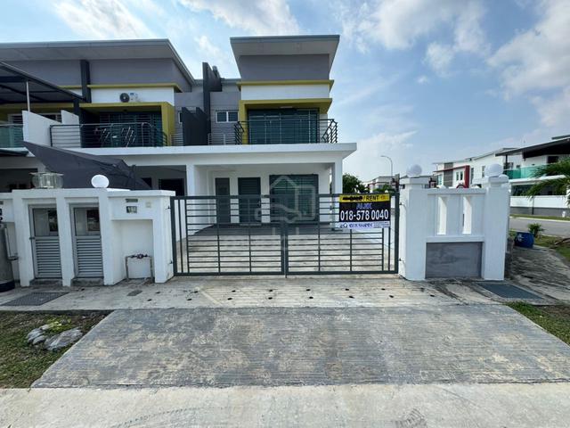 Lukut Bandar Springhill Cosmos Double Storey Corner Lot House for Rent 1