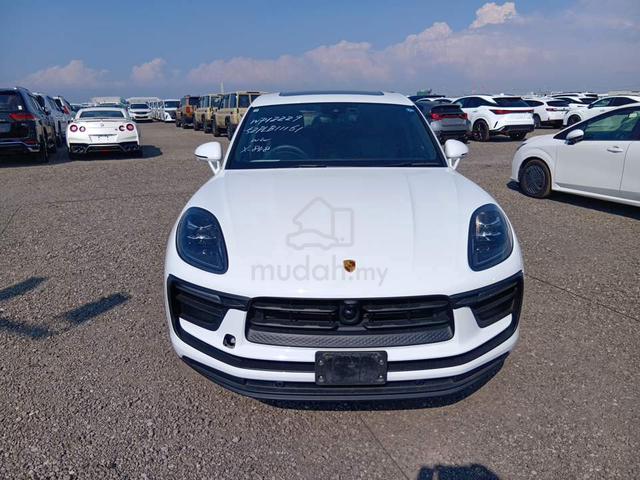 2023 BOOKNOW P/Roof White/Red Porsche MACAN 2.0 - 2
