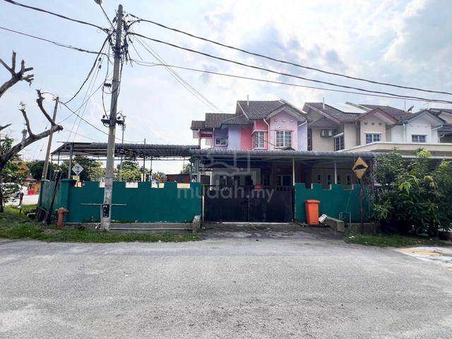 CORNER LOT Double Storey Seksyen 7 Bandar Baru Bangi - Sebelah Sekolah 1