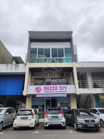 Royal Plaza Putatan - 1st Floor (Int Corner) Putatan 1
