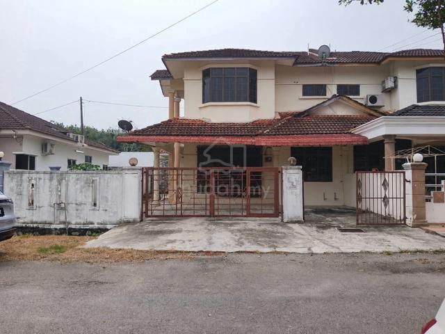 Double Storey Semi-Detached House For Sale,Lukut 1