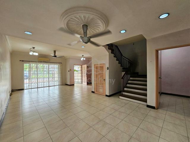 Facing Open, Renovated & Extended Double Storey 22x70 Berjaya Park 1