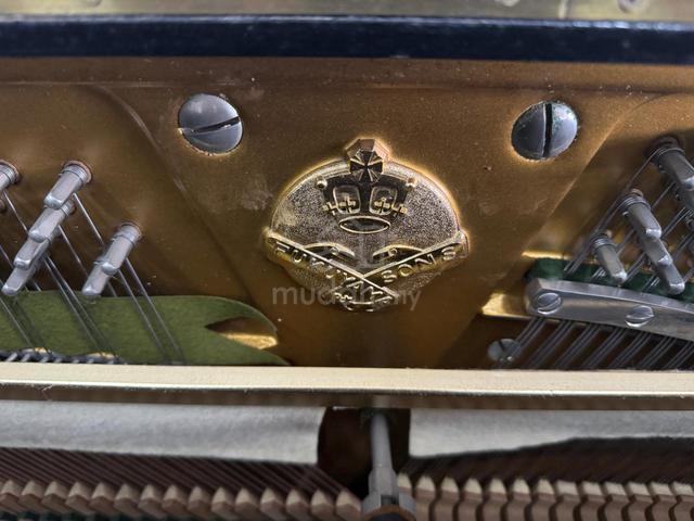 Carousel Image