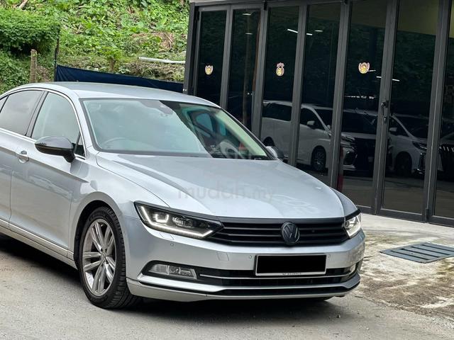 VOLKSWAGEN PASSAT B8 2.0 HIGHLINE (A) Full Loan !! - 2
