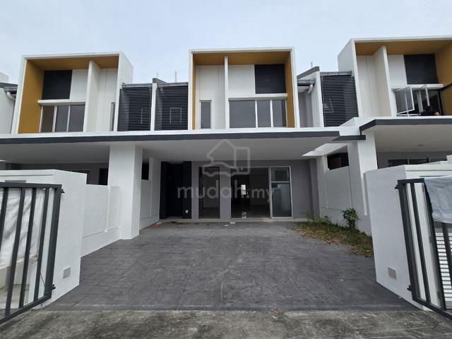 Double Storey Terrace Serene Heights, Verna, Bangi 1