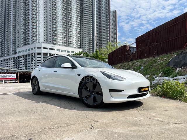 22 Tesla MODEL 3 1.0 STANDARD OTR W/O INS & R/T - 2