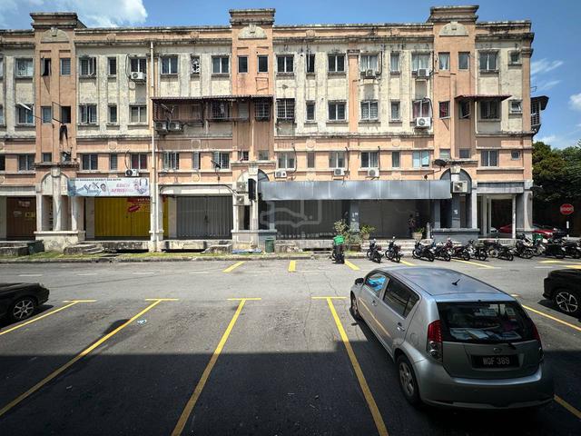 Serdang Perdana Shop Apartment 1