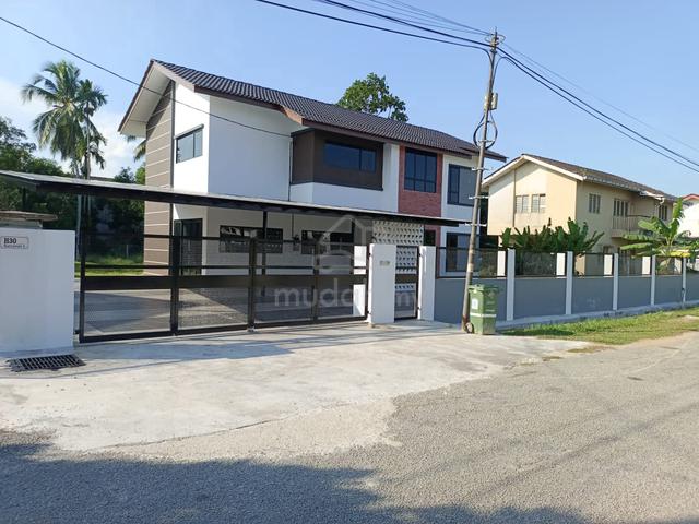 Banglo Cantik 2 Tingkat Taman Guru Kuantan near to Paya Besar 1